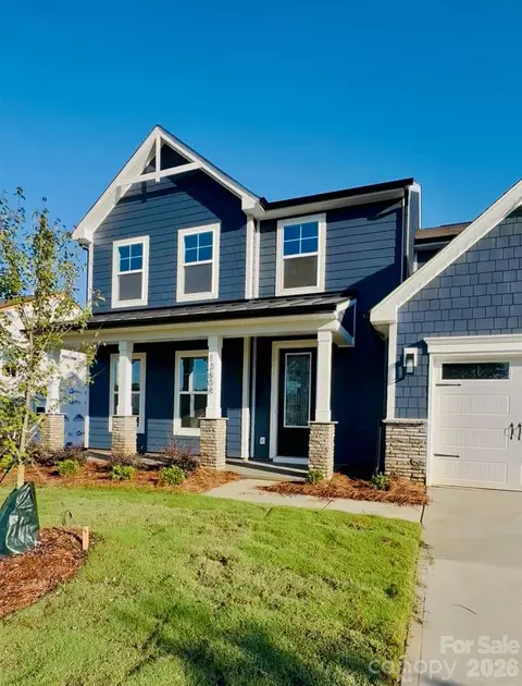 13808 Yadkin River Dr, Huntersville, NC 28078