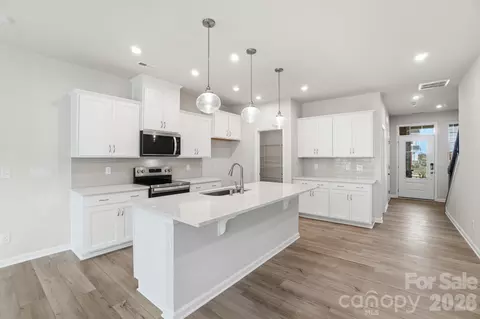 364 Laura Elizabeth Ln, Clover, SC 29710