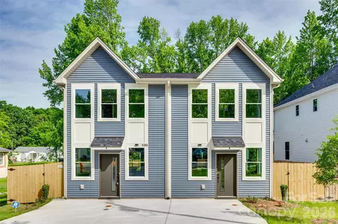 500 Dawn Cir, Charlotte, NC 28213