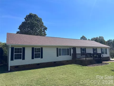 131 Glenwood Rd, Mocksville, NC 27028