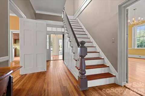 Entry Way - 310 Kershaw St, Cheraw, SC 29520 photo 5 of 6