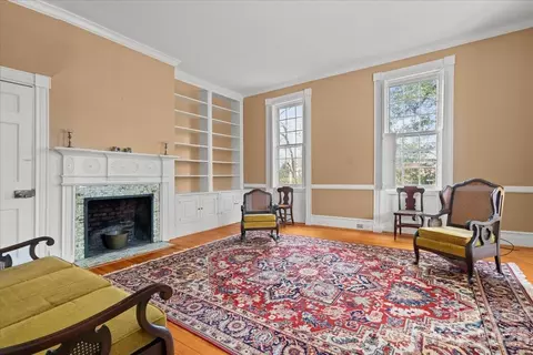 Living - 310 Kershaw St, Cheraw, SC 29520 photo 1 of 5