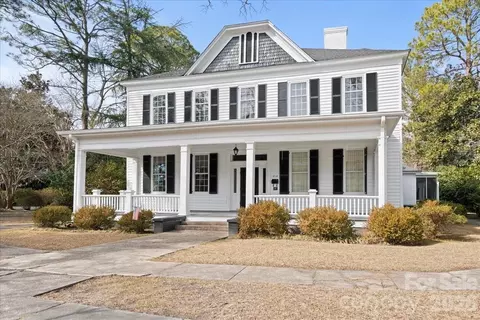 Exterior - 310 Kershaw St, Cheraw, SC 29520 photo 3 of 5