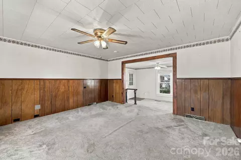Living - 609 Poplar Ave, Kannapolis, NC 28081 photo 7 of 10
