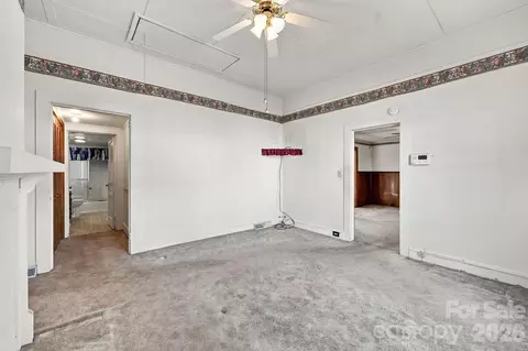 Living - 609 Poplar Ave, Kannapolis, NC 28081 photo 5 of 10