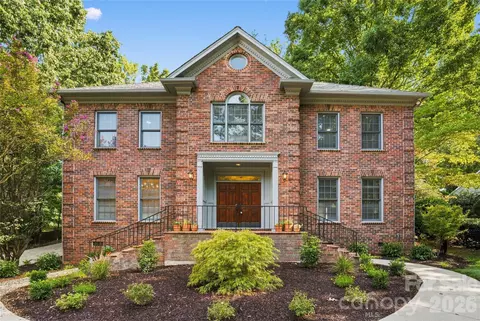 3715 Monique Ln, Charlotte, NC 28210