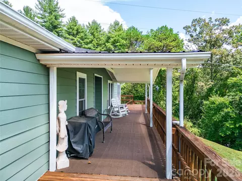 Exterior - 204 Grove Rd, Sylva, NC 28779 photo 9 of 9