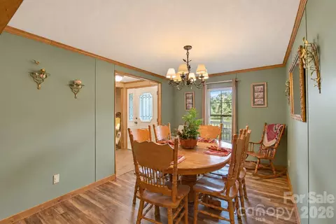 Dining - 204 Grove Rd, Sylva, NC 28779 photo 1 of 1