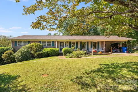 147 Ridgeland Dr, Rutherfordton, NC 28139