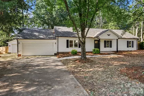3758 Fieldcrest Nw Cir NW, Concord, NC 28027