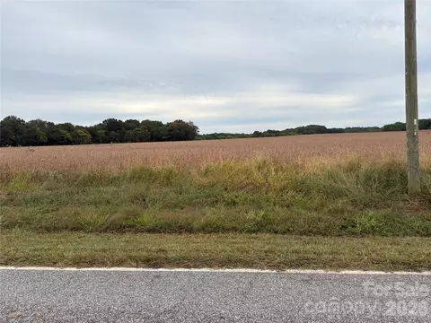 292 Williamsburg Rd, Olin, NC 28660 photo 8