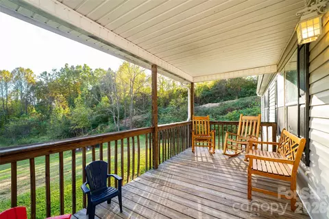 Exterior - 23 Yorkie Dr, Clyde, NC 28721 photo 1 of 3