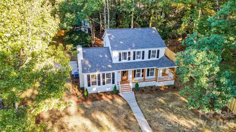512 Morning Dale Rd, Matthews, NC 28105