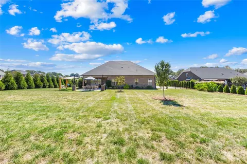Exterior - 2107 Parrothead Dr, Monroe, NC 28110 photo 7 of 8