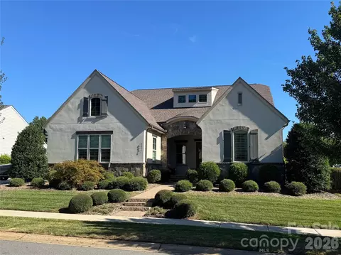 8431 Bassinger Dr, Huntersville, NC 28078