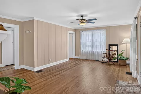 Living - 409 Lockhart Rd, Tryon, NC 28782 photo 4 of 5