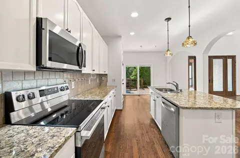 Kitchen - 3774 Gordon Rd, Terrell, NC 28682 photo 2 of 2