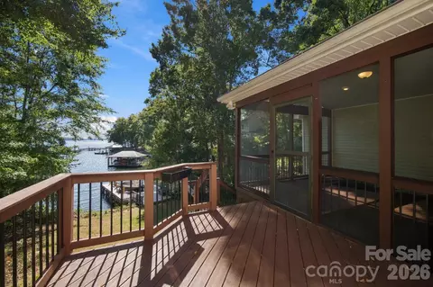 Exterior - 3774 Gordon Rd, Terrell, NC 28682 photo 2 of 5