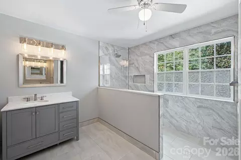 Bath - 3774 Gordon Rd, Terrell, NC 28682 photo 3 of 5