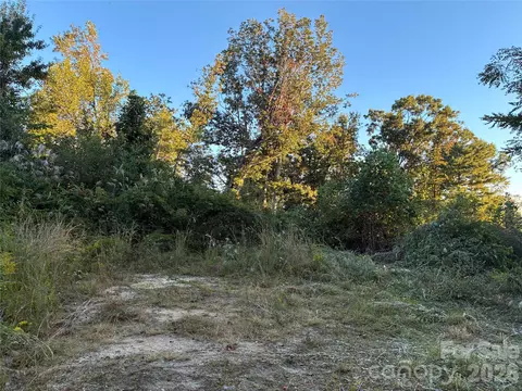 0 Corn Mountain Rd, Hendersonville, NC 28792