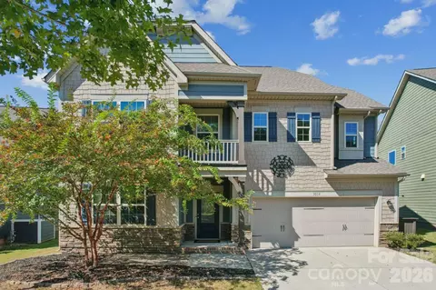 3018 Oakmere Rd, Waxhaw, NC 28173