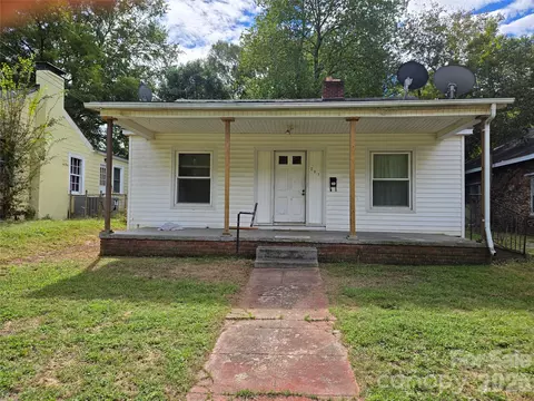 207 W Washington Ave, Bessemer City, NC 28016