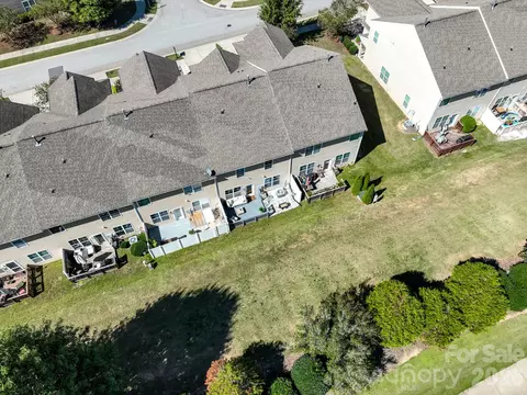 View/Area - 968 Pennington Dr, Lancaster, SC 29720 photo 5 of 6