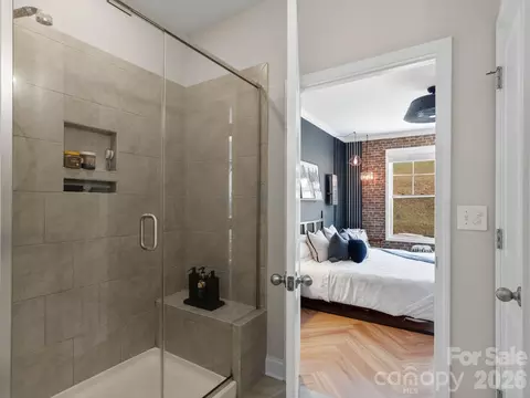Bath - 968 Pennington Dr, Lancaster, SC 29720 photo 2 of 3