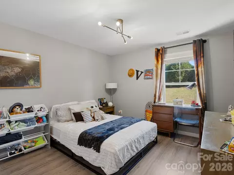 Bedroom - 968 Pennington Dr, Lancaster, SC 29720 photo 4 of 4