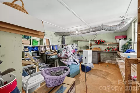 Other - 519 E 2nd Ave, Newton, NC 28658 photo 4 of 8