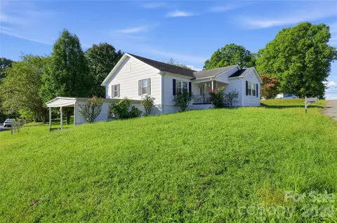 Other - 519 E 2nd Ave, Newton, NC 28658 photo 7 of 8