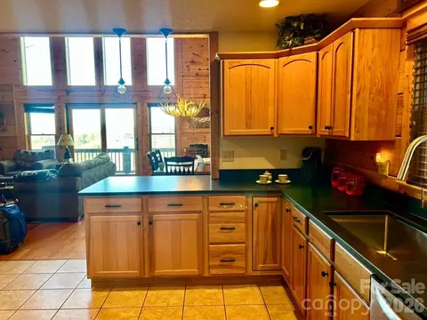 Kitchen - 109 Valley Heights Dr, Mars Hill, NC 28754 photo 1 of 2