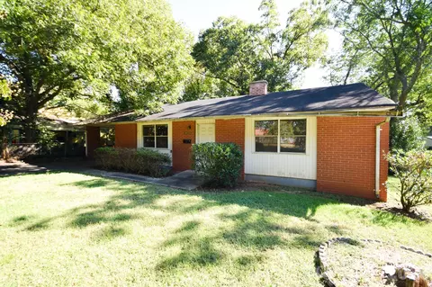 2715 Southwest Blvd, Charlotte, NC 28216