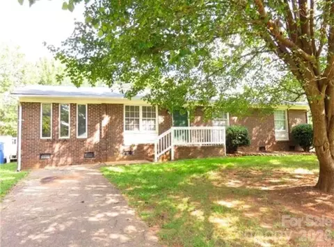 2108 Loblolly Ln, Kings Mountain, NC 28086