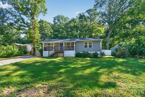3812 Branding Iron Dr, Gastonia, NC 28052