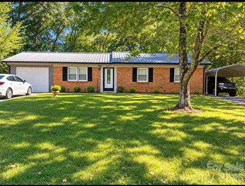Undisclosed, Troutman, NC 28166