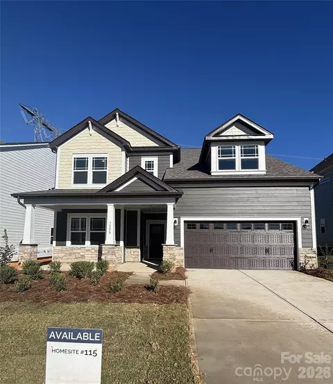 7208 Helmans Dr, Huntersville, NC 28078