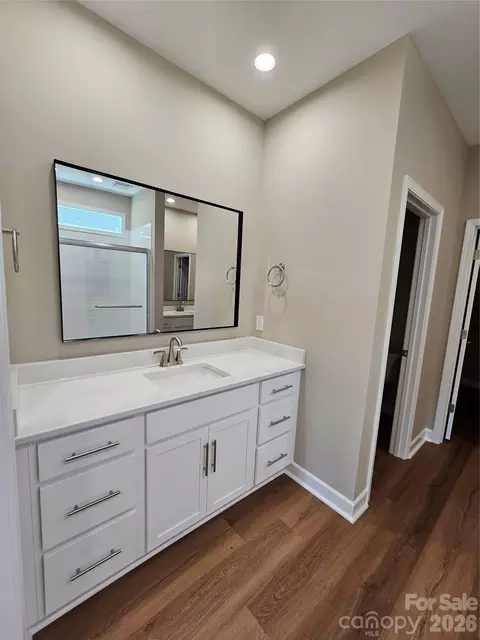 Bath - 3670 Travertine Dr, Lancaster, SC 29720 photo 1 of 5