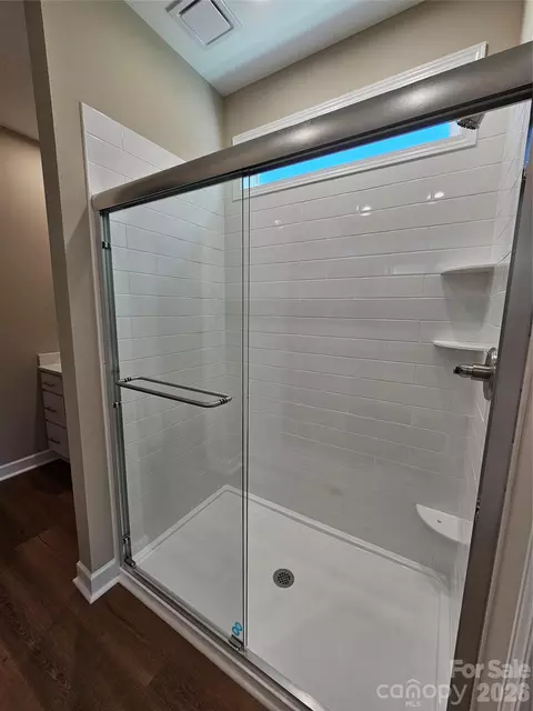 Bath - 3670 Travertine Dr, Lancaster, SC 29720 photo 3 of 5