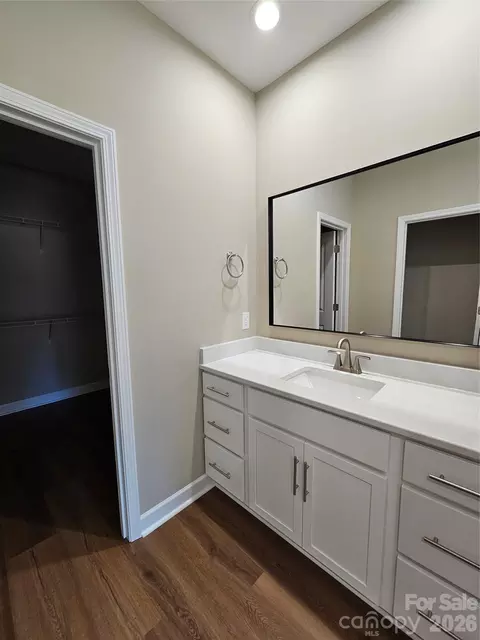 Bath - 3670 Travertine Dr, Lancaster, SC 29720 photo 2 of 5