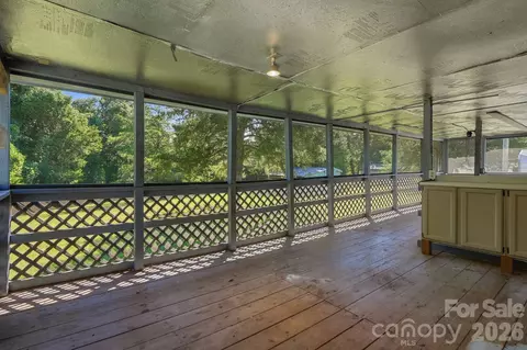 Exterior - 6017 Frazier Dr, Davidson, NC 28036 photo 6 of 8
