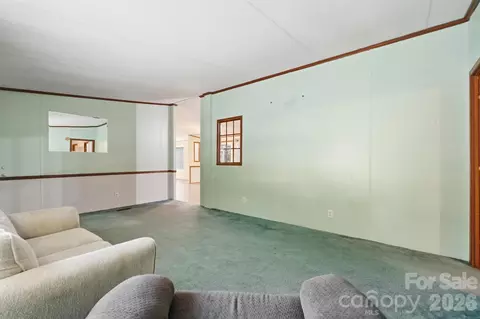 Living - 6017 Frazier Dr, Davidson, NC 28036 photo 4 of 10