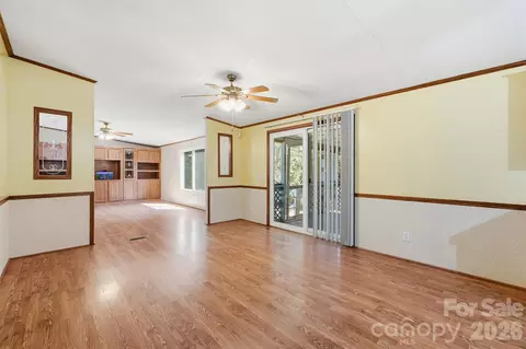 Living - 6017 Frazier Dr, Davidson, NC 28036 photo 6 of 10