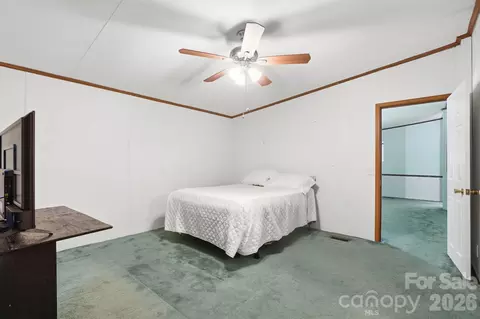 Bedroom - 6017 Frazier Dr, Davidson, NC 28036 photo 2 of 6