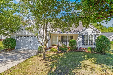 Exterior - 4618 Hendrix Ct, Concord, NC 28025 photo 1 of 6