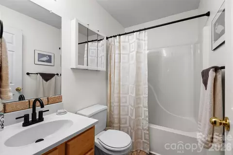 Bath - 4618 Hendrix Ct, Concord, NC 28025 photo 3 of 3