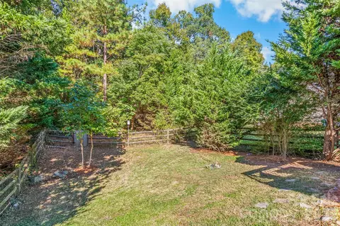 Exterior - 4618 Hendrix Ct, Concord, NC 28025 photo 5 of 6