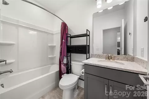 Bath - 3838 Pee Dee St, Monroe, NC 28110 photo 2 of 5