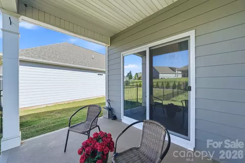 Exterior - 4207 Millstream Rd, Denver, NC 28037 photo 3 of 7