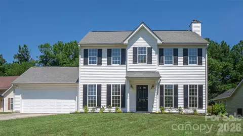 13918 Wild Heather Ct, Charlotte, NC 28273